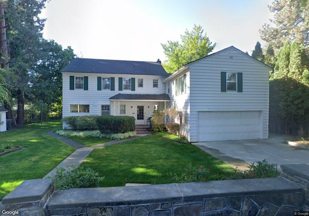 27 NW Glen Rd, Bend, OR 97701 - photo 1