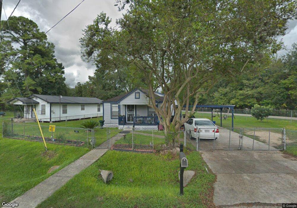 7712 Hoffman St, Houston, TX 77016 - photo 1