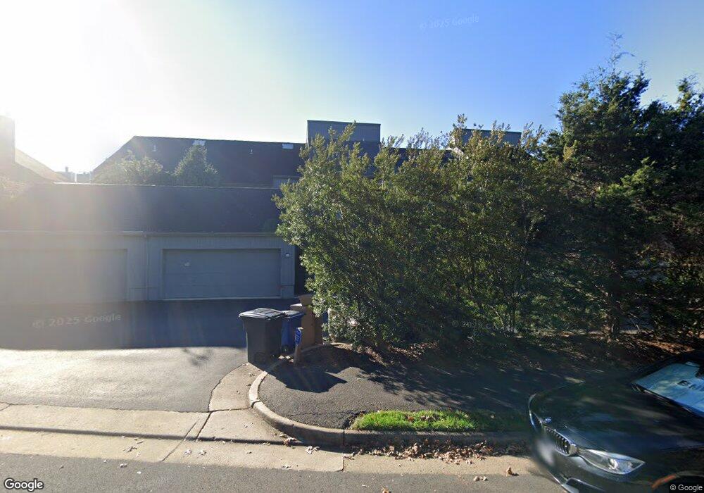 11113 Timberhead Ct, Reston, VA 20191 - photo 1