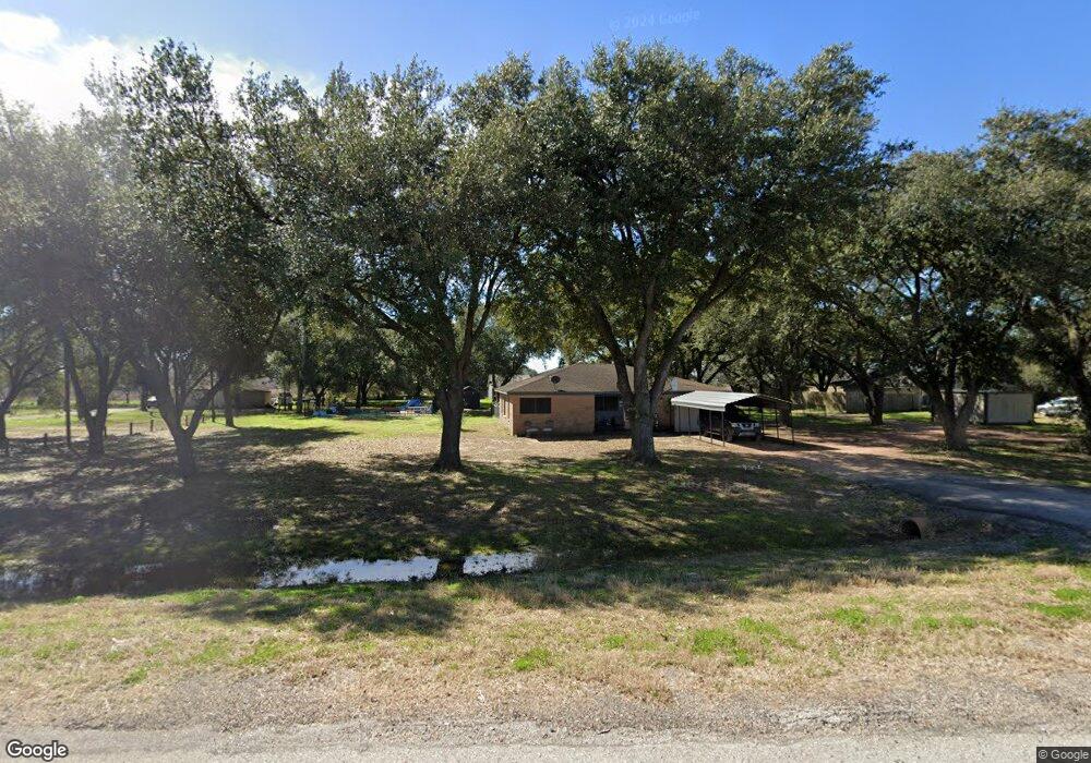 416 Fm 360 Rd, Beasley, TX 77417 - photo 1