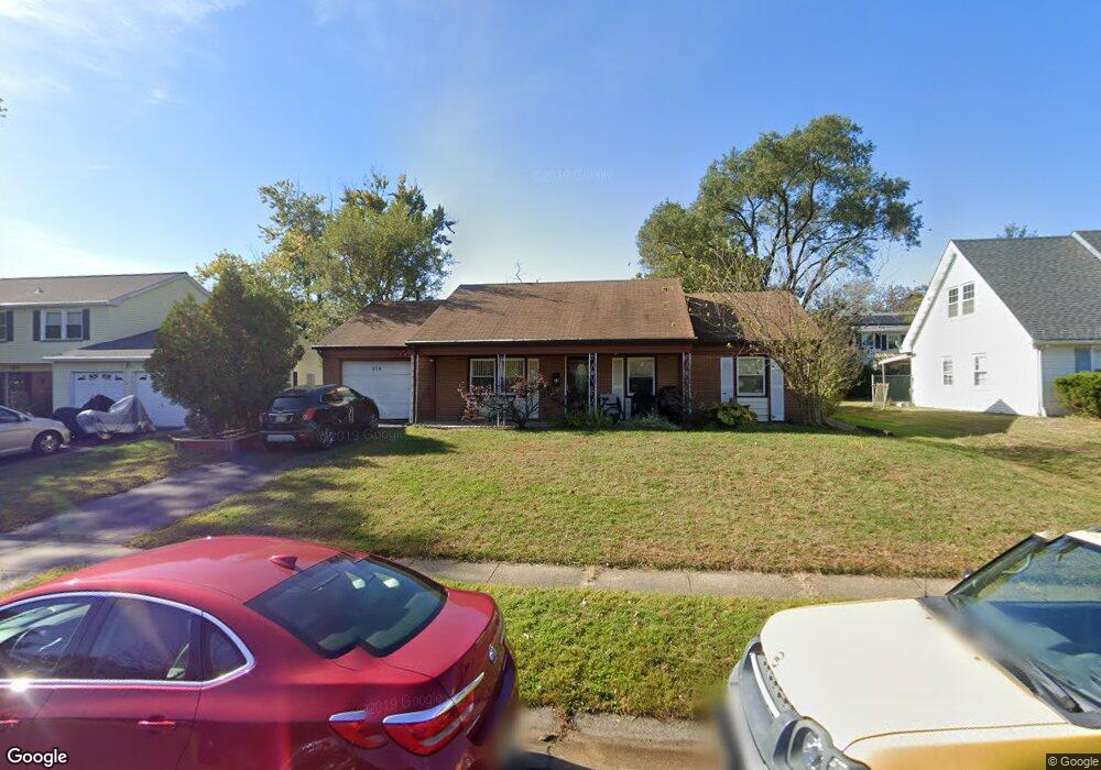 124 Edge Ln, Willingboro, NJ 08046 - photo 1