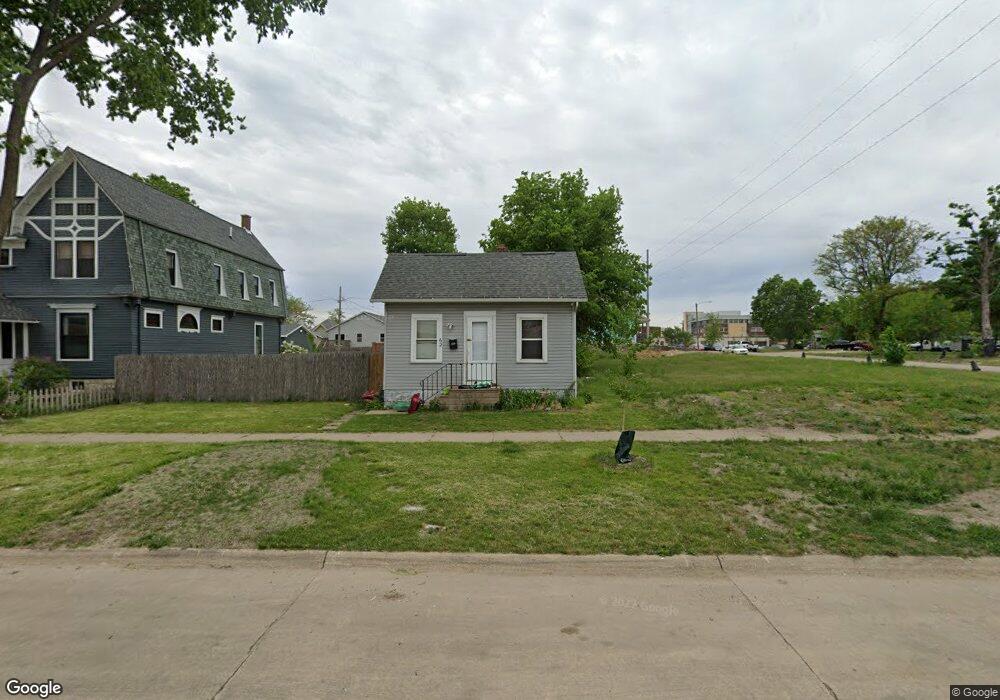 620 10th Ave SE, Cedar Rapids, IA 52401 - photo 1