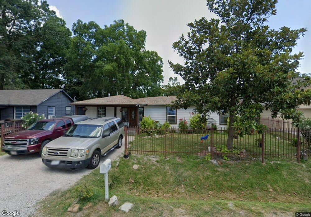 2462 Carmel St, Houston, TX 77091 - photo 1