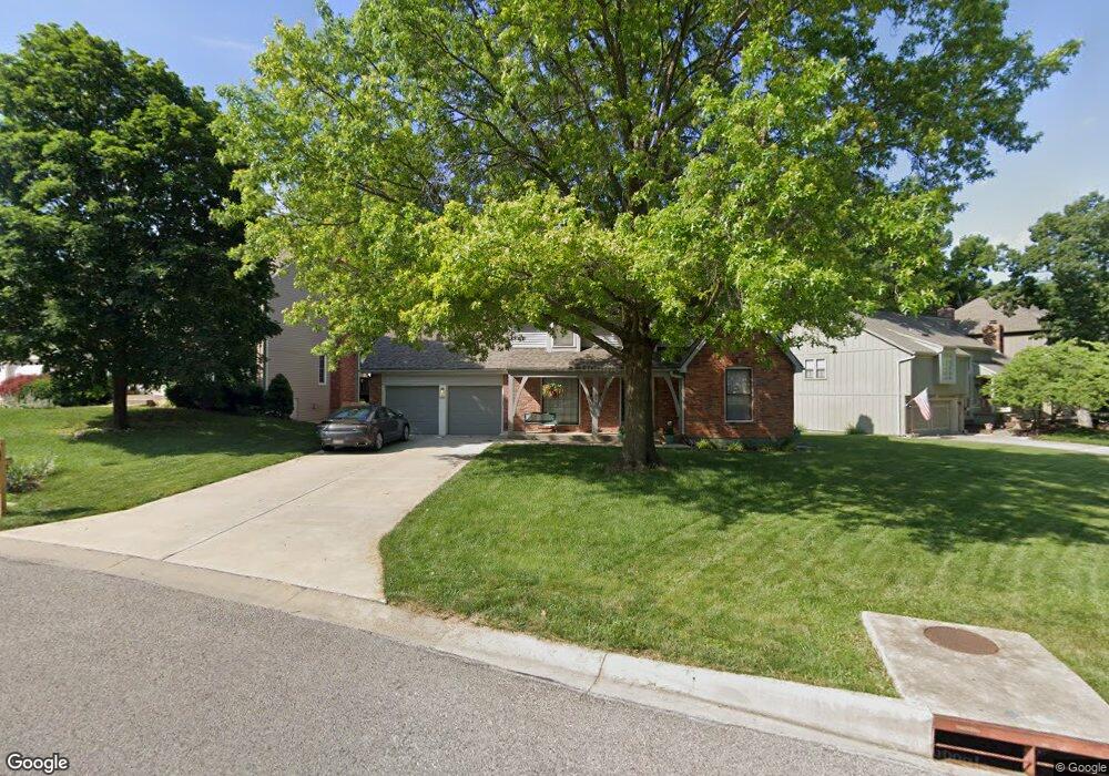 12605 W 77th St, Shawnee, KS 66216 - photo 1