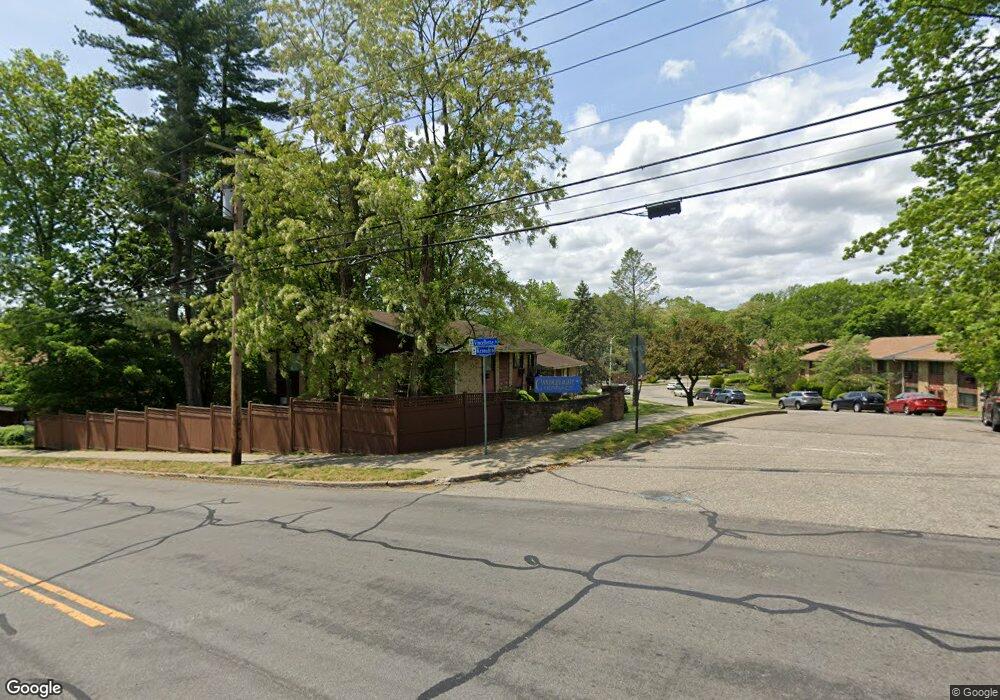 11 Kennedy Dr, Bridgeport, CT 06606 - photo 1