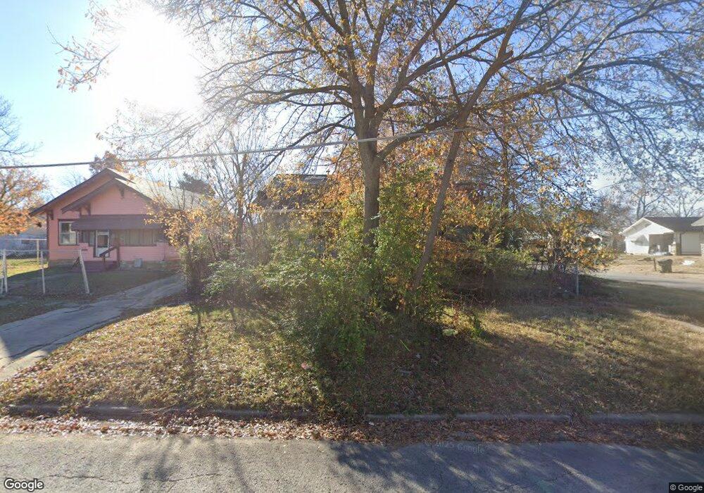 420 W 9th St, Okmulgee, OK 74447 - photo 1