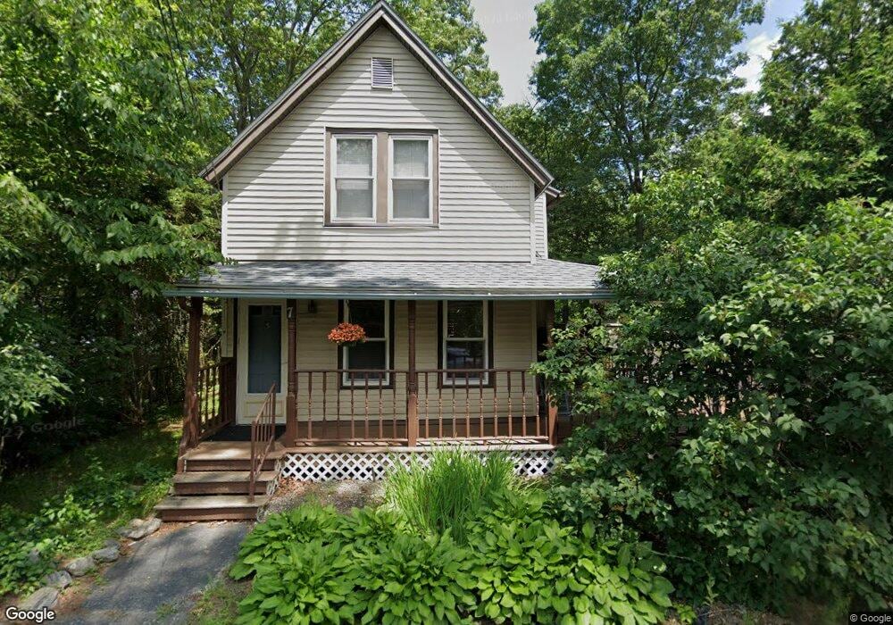 7 Ockway St, Worcester, MA 01604 - photo 1