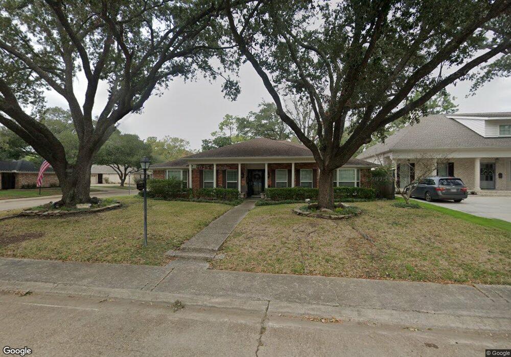 10046 Inwood Dr, Houston, TX 77042 - photo 1