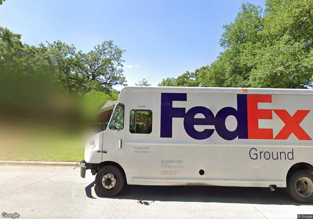 837 Joanna Dr, Hurst, TX 76053 - photo 1