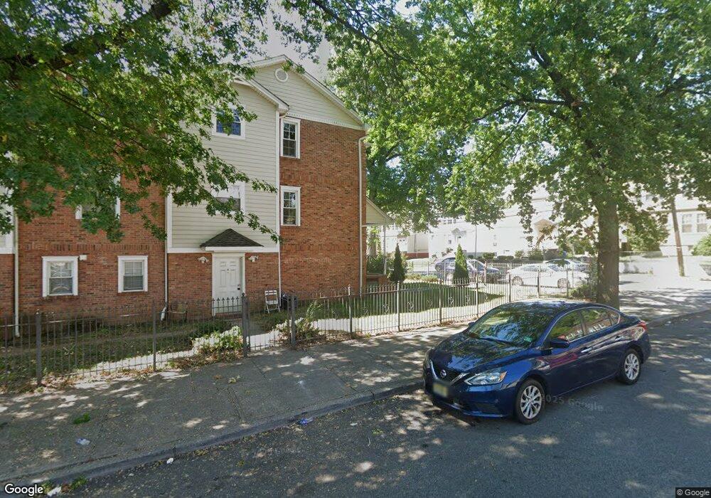 112 Maple Ave, Newark, NJ 07112 - photo 1