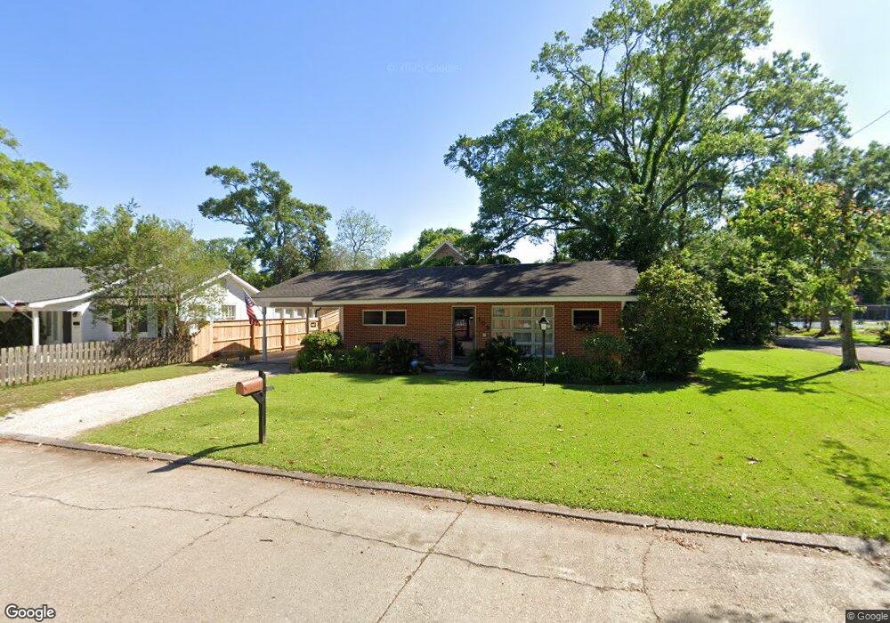 102 Aline St, New Iberia, LA 70560 - photo 1