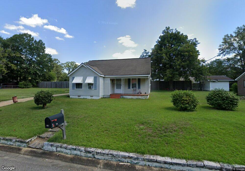 106 Todd Ct, Dothan, AL 36301 - photo 1