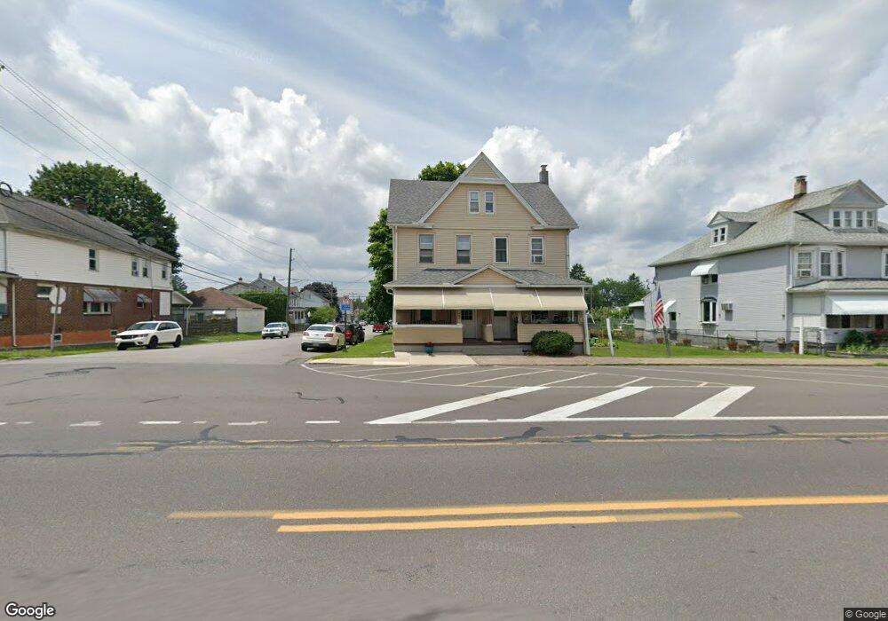 496 S Poplar St, Hazleton, PA 18201 - photo 1