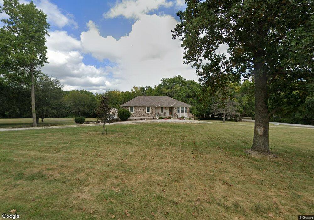 1502 N Jeter Rd, Raymore, MO 64083 - photo 1