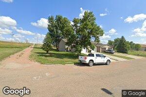 1004 Divide St, Hazen, ND 58545