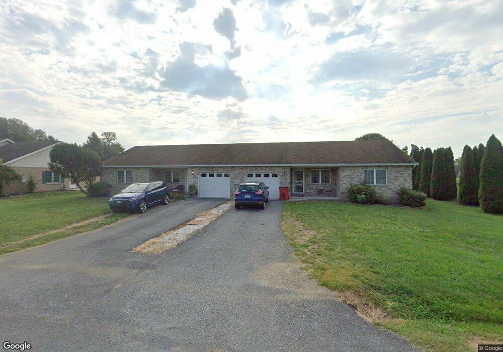 11520 Nicole Dr, Greencastle, PA 17225 - photo 1