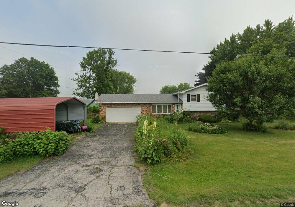 8977 E Chicago Rd, New Carlisle, IN 46552 - photo 1