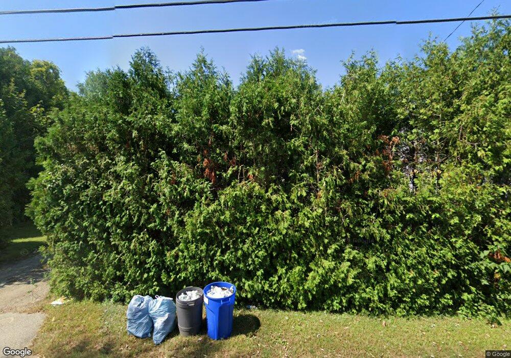 323 High St, Somersworth, NH 03878 - photo 1