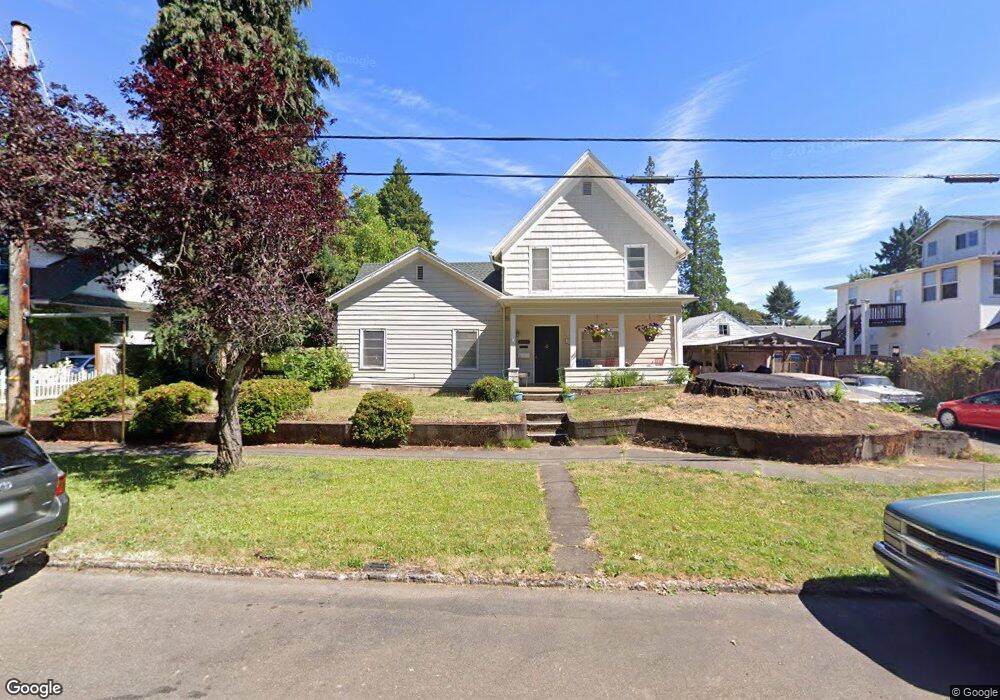 2425 18th Ave, Forest Grove, OR 97116 - photo 1