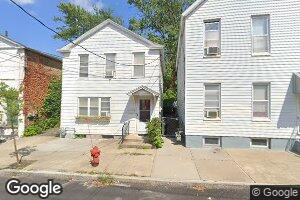 17 Monroe St, Schenectady, NY 12305