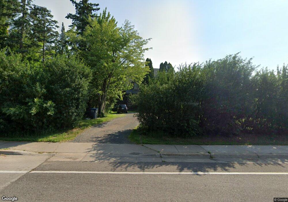 1702 Wallace Ave, Duluth, MN 55803 - photo 1