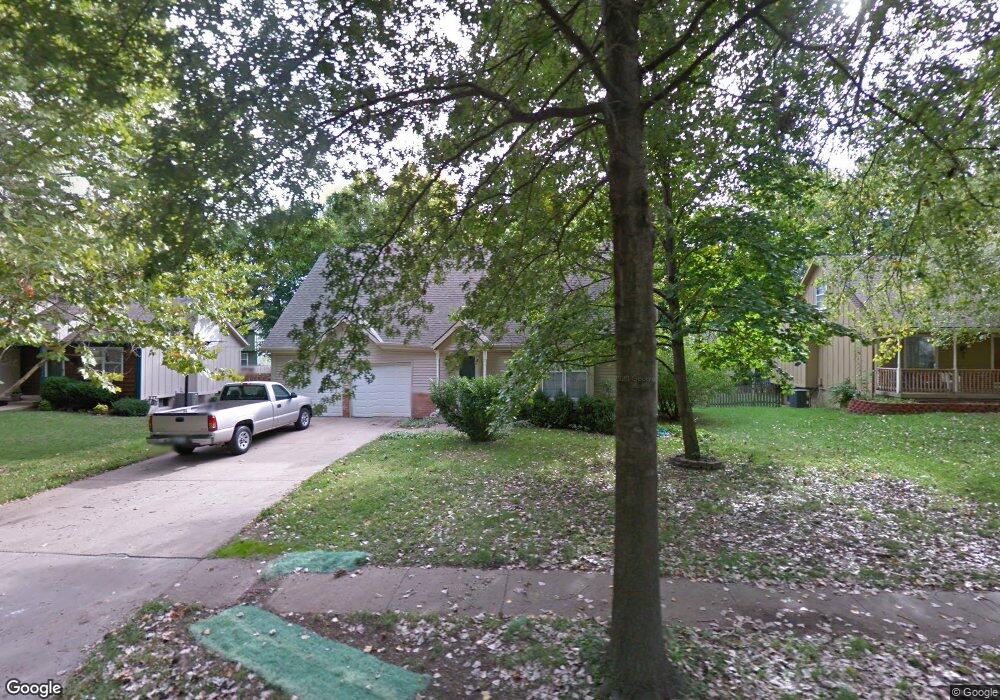 8313 Hall St, Lenexa, KS 66219 - photo 1