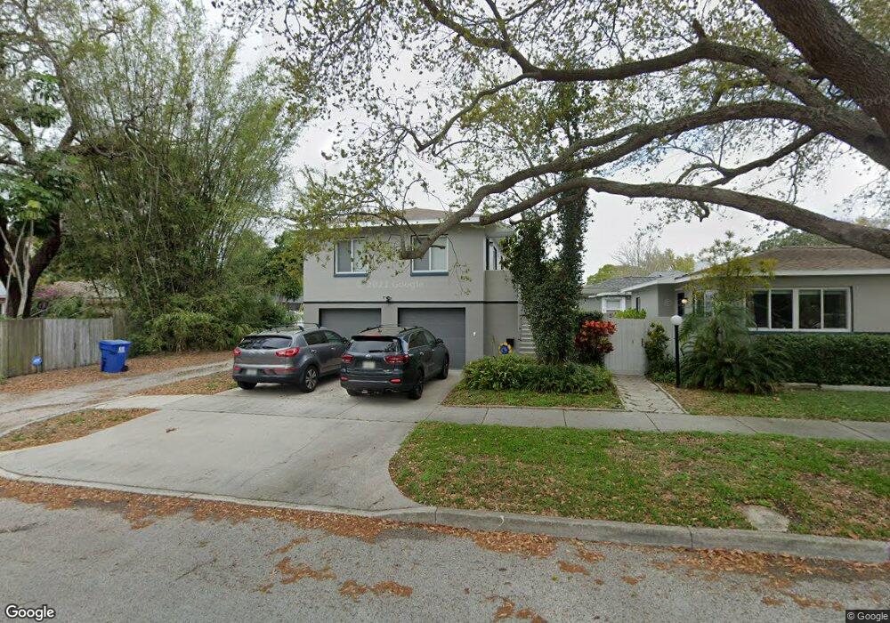 1405 10th Ave N, Saint Petersburg, FL 33705 - photo 1