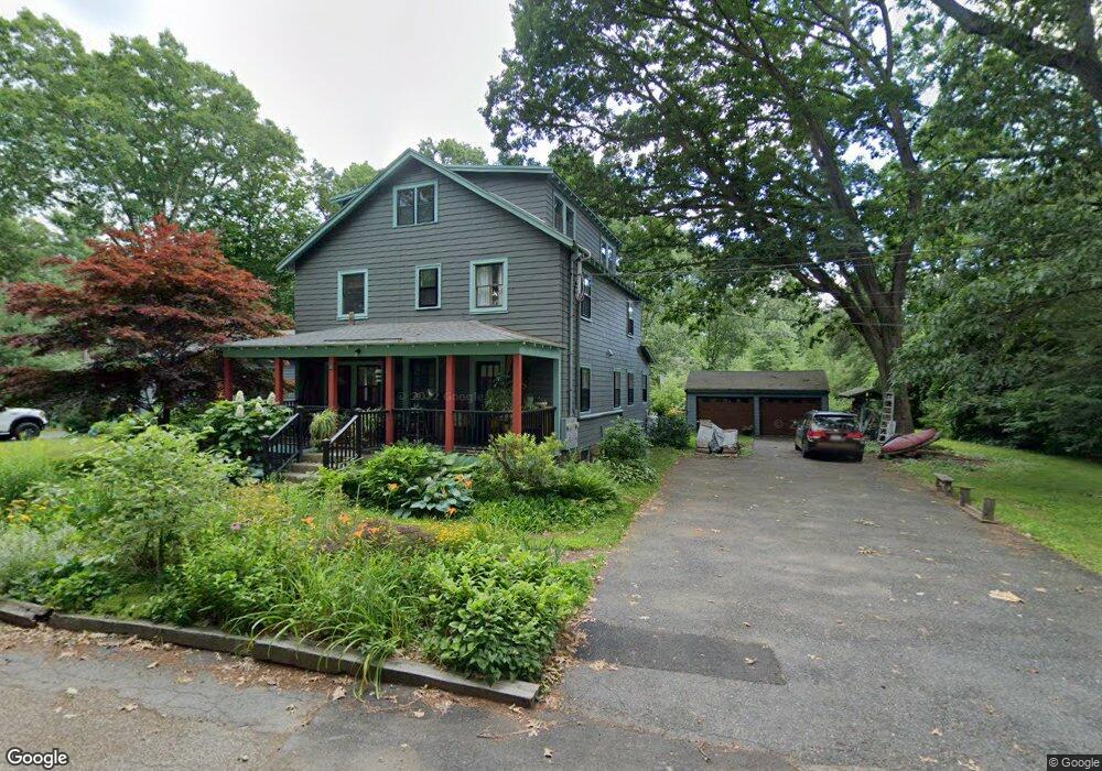 45 R Lakeview Ave unit 45 rear, Natick, MA 01760 - photo 1