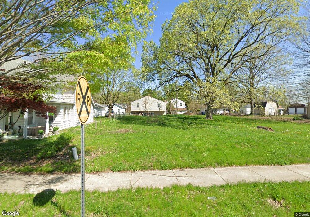 504 W 3rd St, Anderson, IN 46016 - photo 1