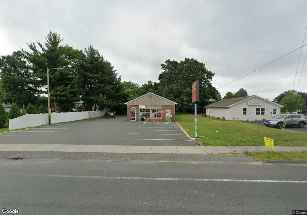 643 Prospect St, Chicopee, MA 01020 - photo 1