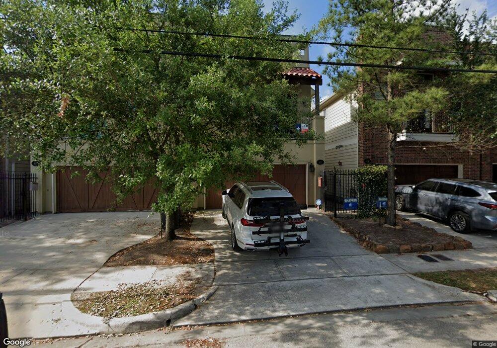 656 E 6th 1/2 St, Houston, TX 77007 - photo 1