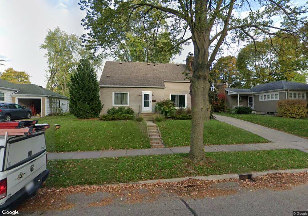 1711 Pattengill Ave, Lansing, MI 48910 - photo 1