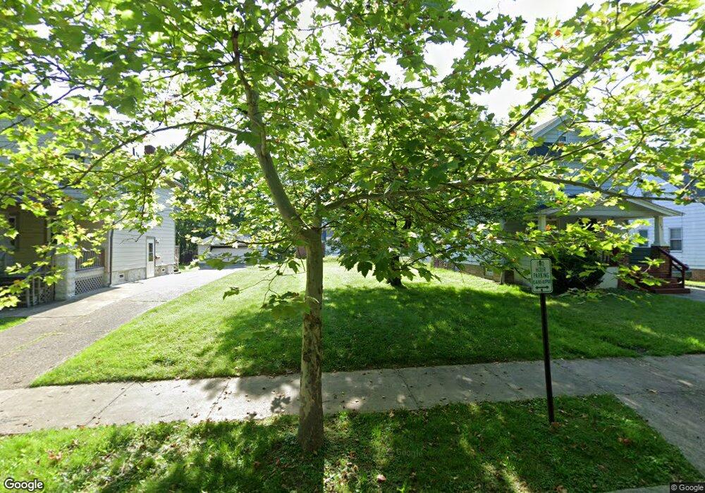 1417 E 219th St, Euclid, OH 44117 - photo 1