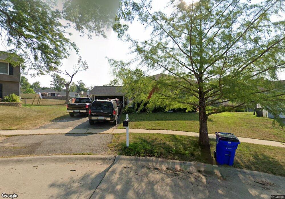 641 Bartlet Ct NW, Cedar Rapids, IA 52405 - photo 1