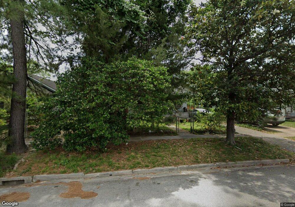 1033 Oxford St, Houston, TX 77008 - photo 1