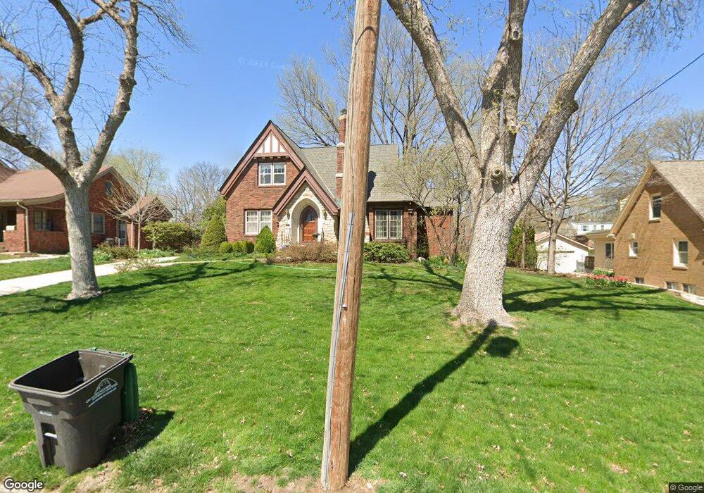 4311 Allison Ave, Des Moines, IA 50310 - photo 1