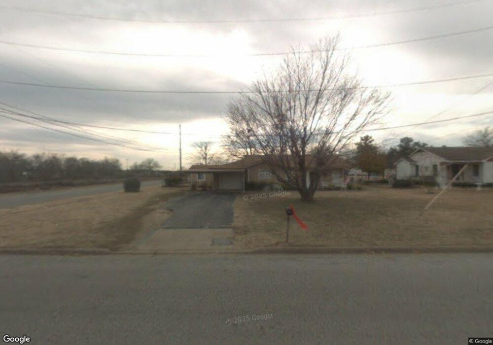 1718 E Peyton St, Sherman, TX 75090 - photo 1