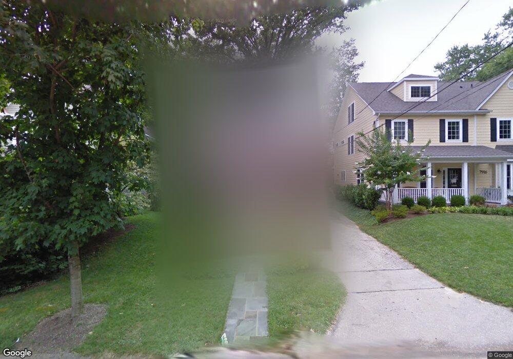 7914 Chelton Rd, Bethesda, MD 20814 - photo 1