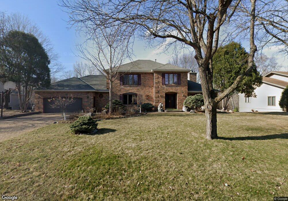 16930 Creek Ridge Trail, Minnetonka, MN 55345 - photo 1