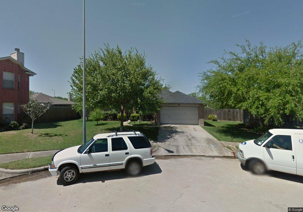 3502 Stone Gate Cir, Pearland, TX 77584 - photo 1