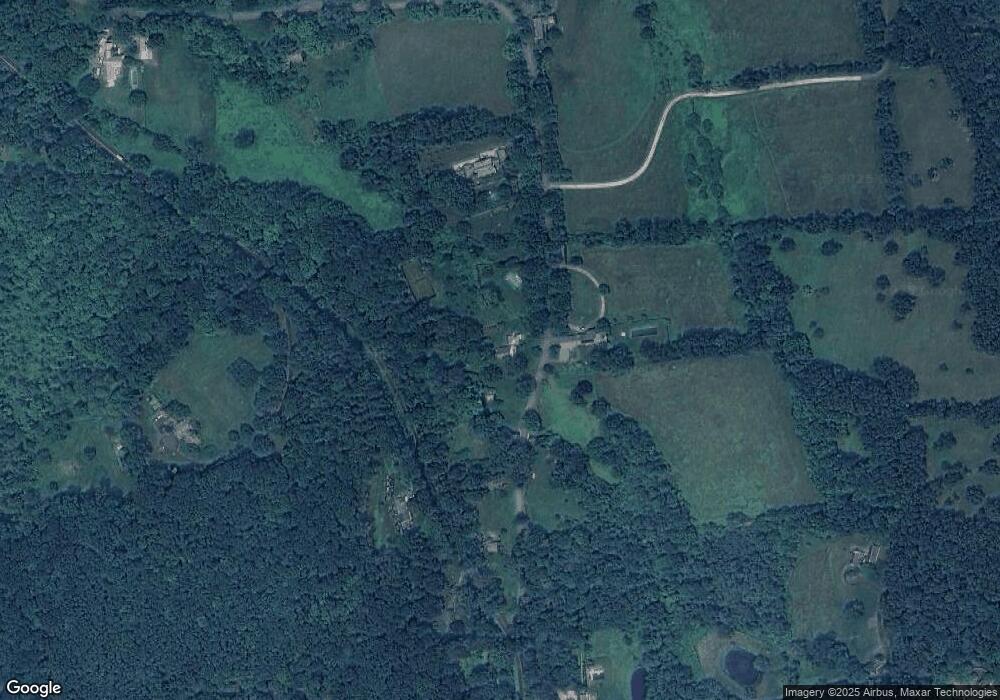 87 Calhoun St, Washington Depot, CT 06794 - photo 1