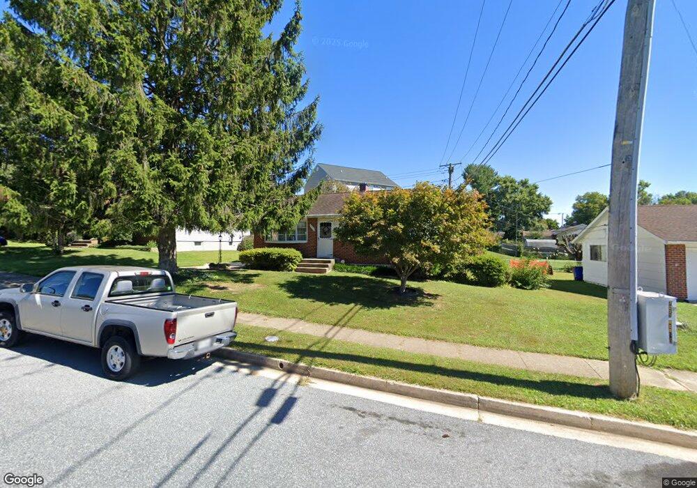 303 Wembley Rd, Reisterstown, MD 21136 - photo 1