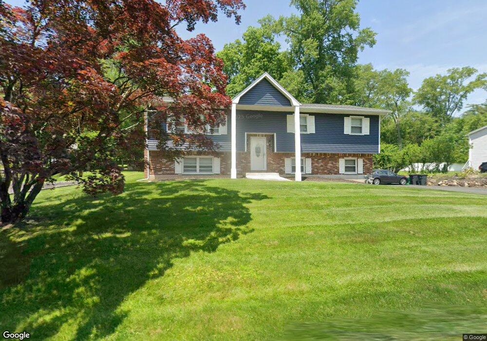 10 Flower Ln, Valley Cottage, NY 10989 - photo 1