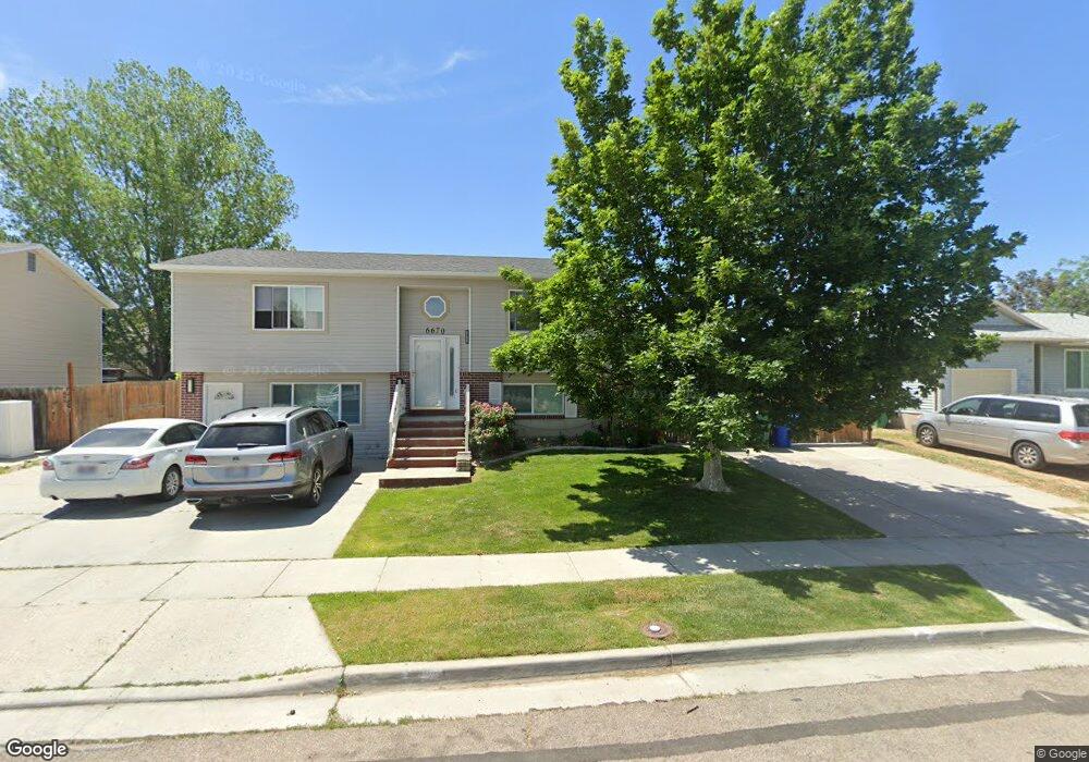 6670 S 5420 W, West Jordan, UT 84081 - photo 1