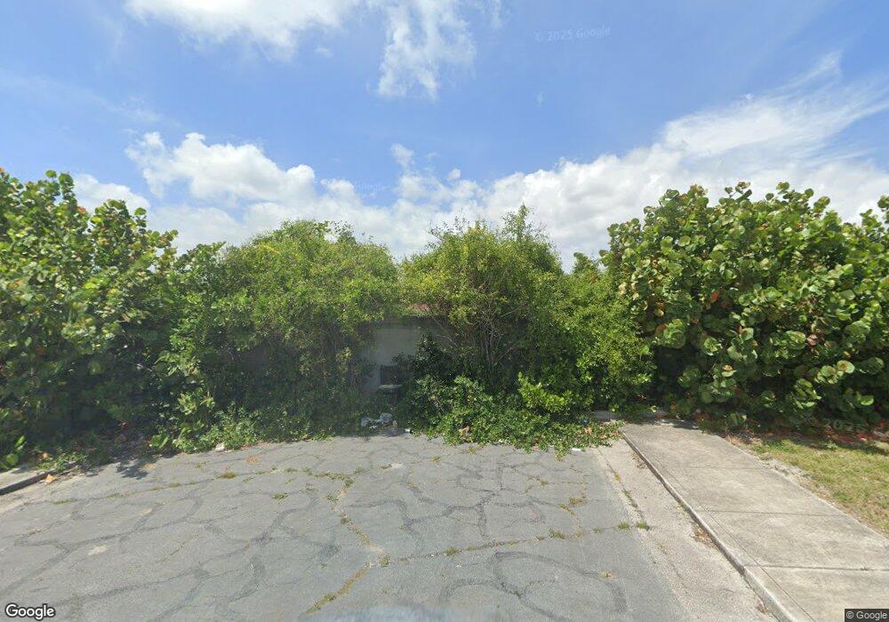 712 20th St, West Palm Beach, FL 33407 - photo 1