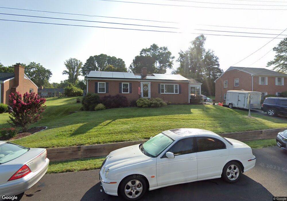 2306 Banbury St, Charlottesville, VA 22901 - photo 1