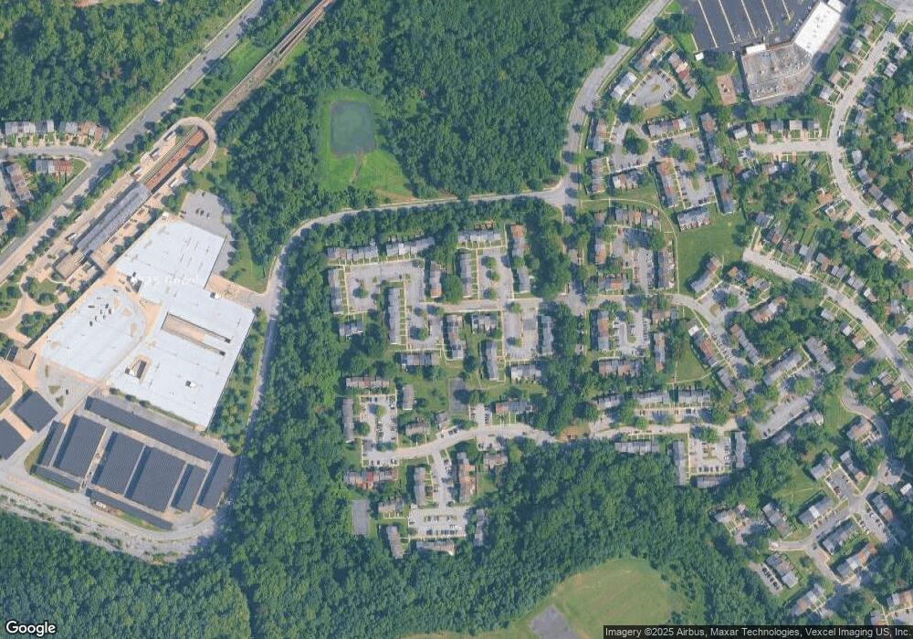 2103 N Anvil Ln, Temple Hills, MD 20748 - photo 1