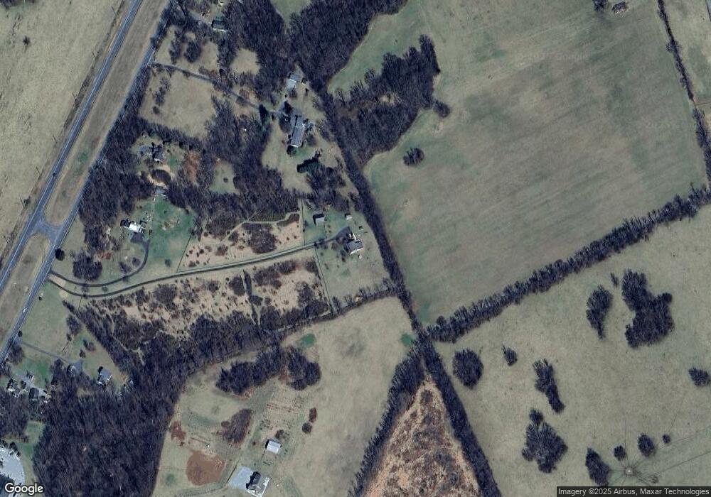 3195 Lord Fairfax Hwy, Berryville, VA 22611 - photo 1