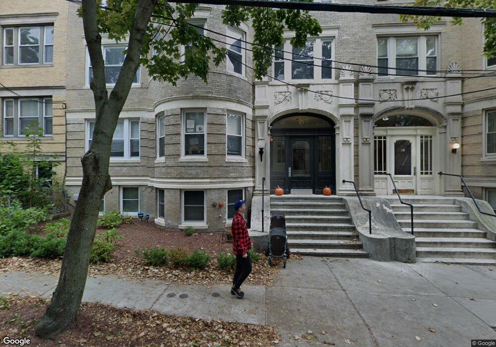 10 Fuller St, Brookline, MA 02446 - photo 1