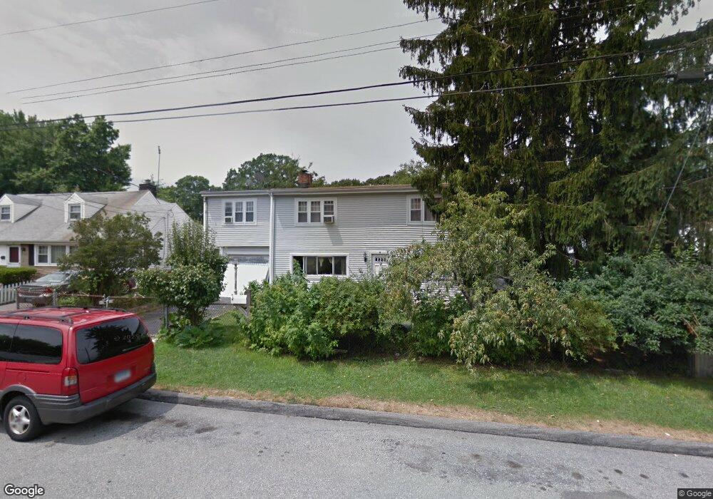 11 Webster Rd, Stamford, CT 06902 - photo 1